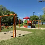 17 * Balatonmáriafürdő